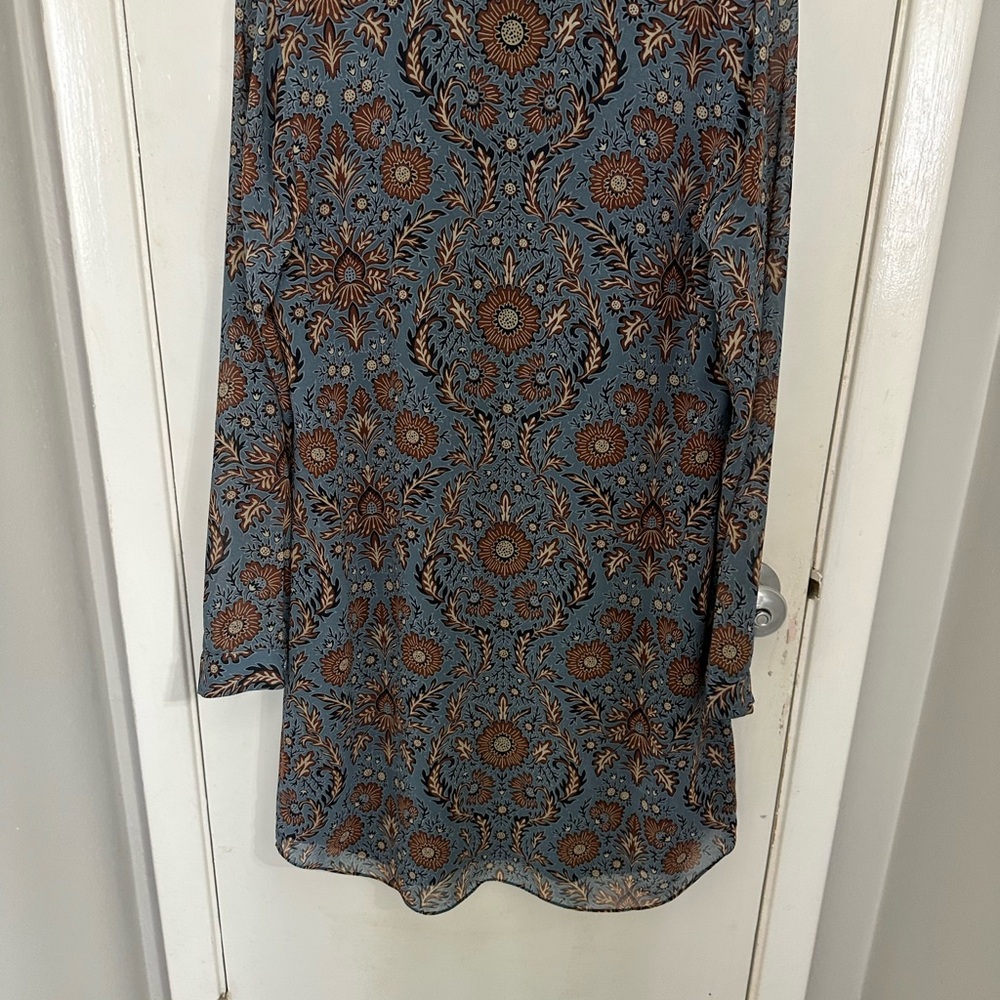 Floral Patterned Long Sleeve Blouse